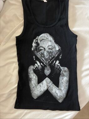 Heritage Black Ribbed Tank Top with Subtle Logo Tag